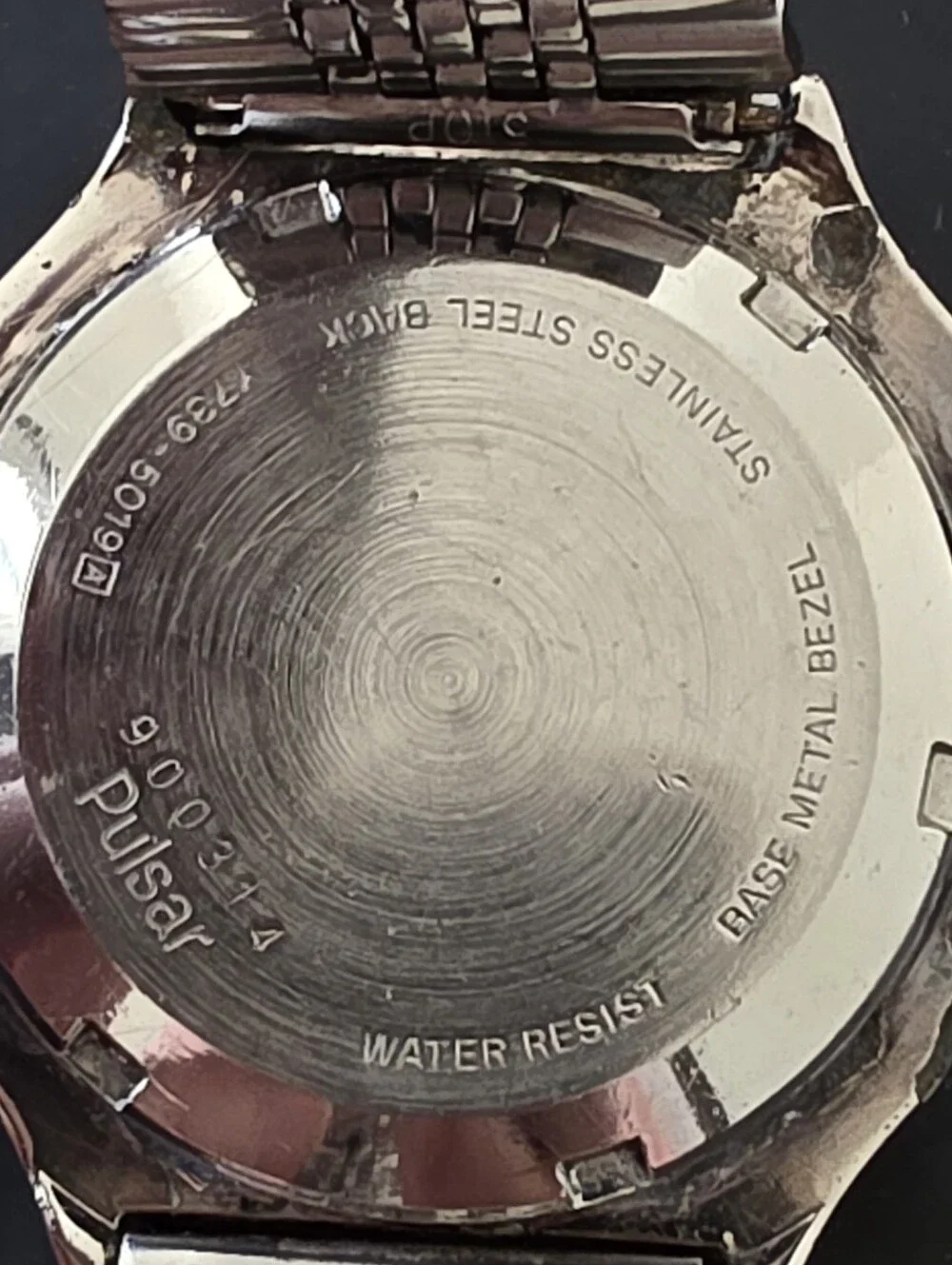 Vintage PULSAR Y739-5019 Calculator Quartz Watch For Parts Or Repair